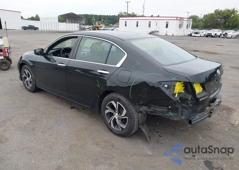 2017 Honda Accord Lx z USA, uszkodzony, nr VIN 1HGCR2F39HA040472